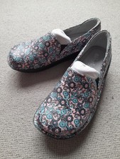 ALEGRIA by PG Lite Debra