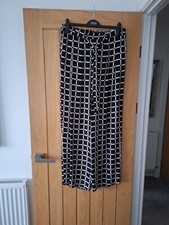 Black & Milk White Check