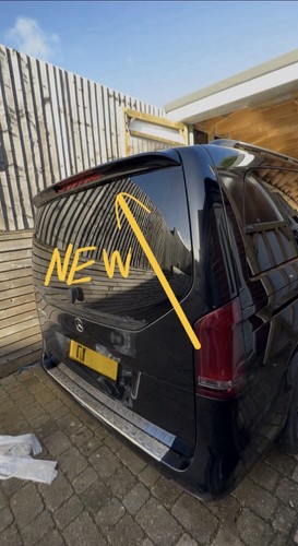 Rear upper spoiler for amg - rear,