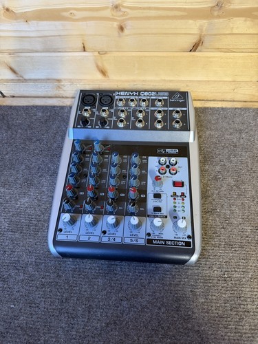 Behringer xenyx q802usb - xenyx,