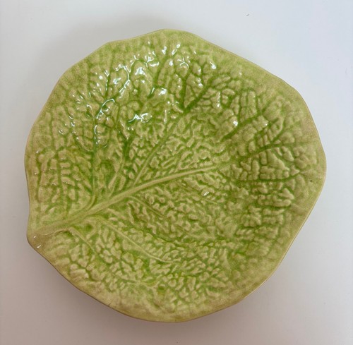 Vintage cabbage leaf ceramic - vintage,