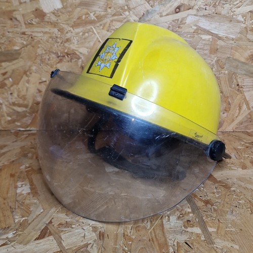 Firemana helmet suffolk - helmet,