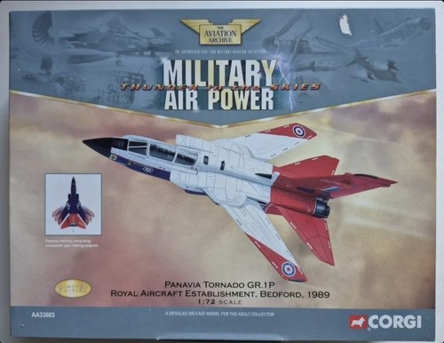 Corgi aviation panavia tornado - panavia,