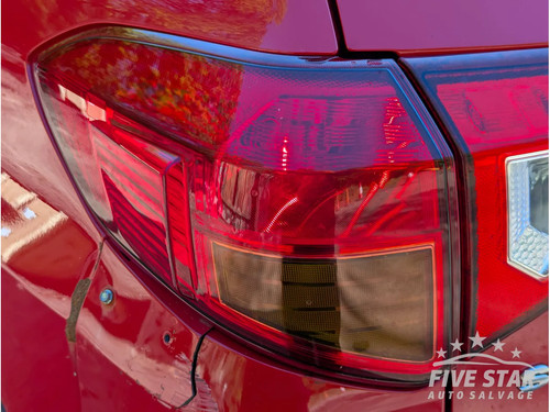 Suzuki vitara rear outer tail - suzuki,