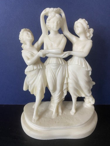 The three graces - three,