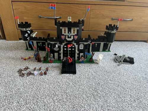 Lego black monarch - black, monarch's