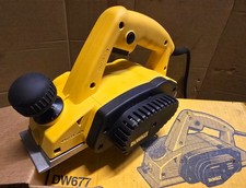 CLEARANCE! 110V  Dewalt planer