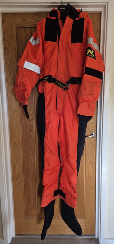 Mullion thermotic floatation - mullion,