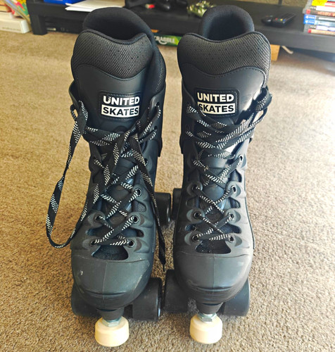 Black united skates quad - united,