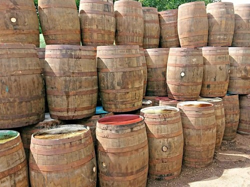 Recycled solid oak barrel - recycled,