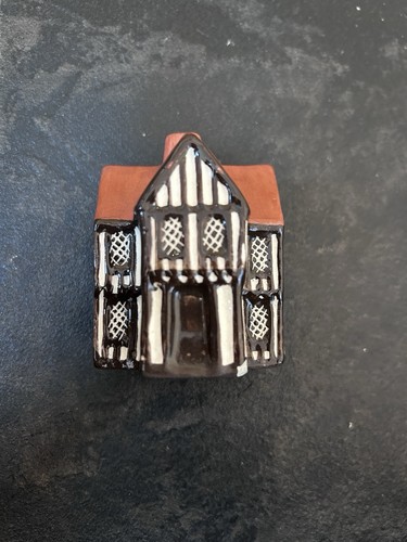 Mudlen end town house no12 - end,