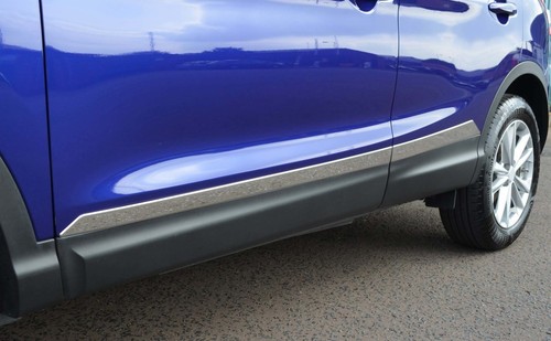 Chrome side door streamer trim - chrome,