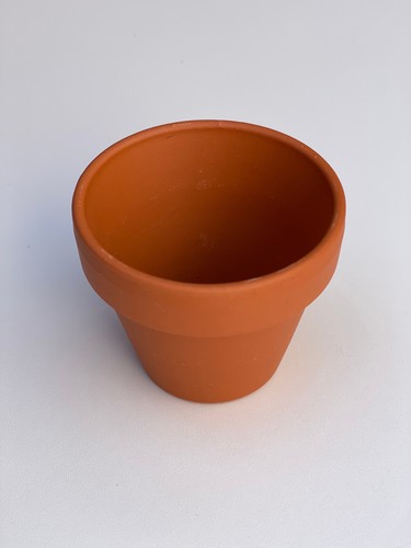 Small traditional terracotta - ,