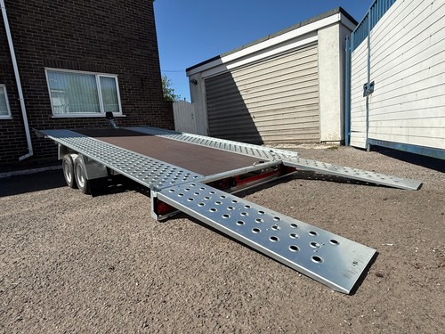 13ft 9ft x - 6.9ft, car