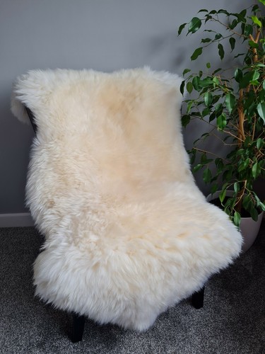 Genuine sheepskin rug - genuine, extra
