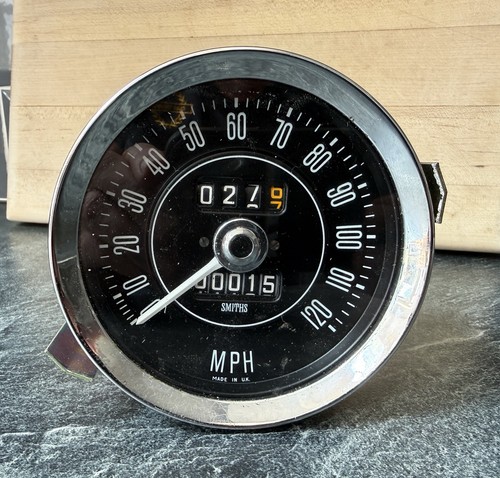 Triumph 2000 speedometer dials - 2000,