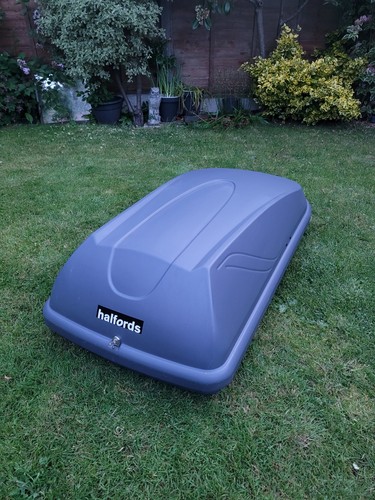 Halfords roof box 250l - halfords,