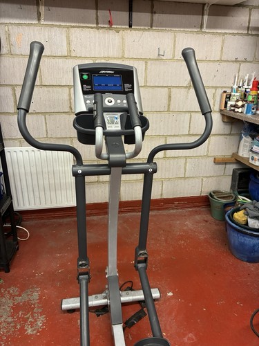 Life fitness elliptical - fitness, x1