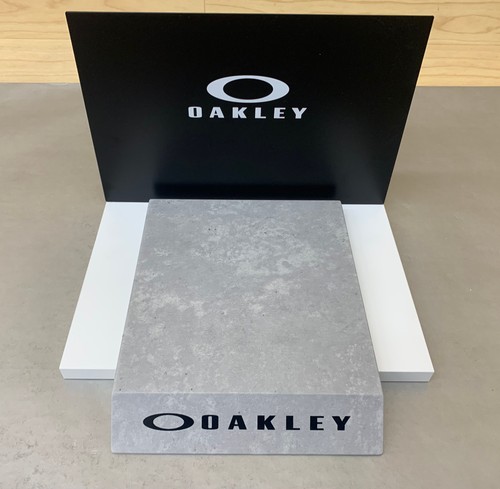 Oakley zoopw20 retail store - zoopw20,