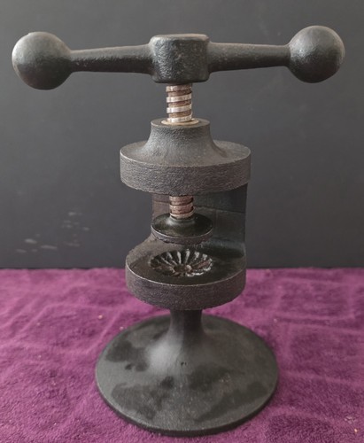 Robert welch design cast iron - robert,