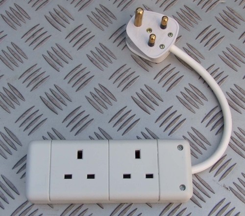 15a round pin - plug, to