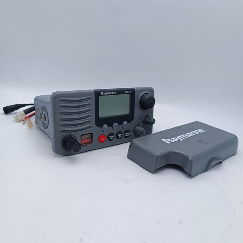 Raymarine ray218 e43032 vhf - raymarine,