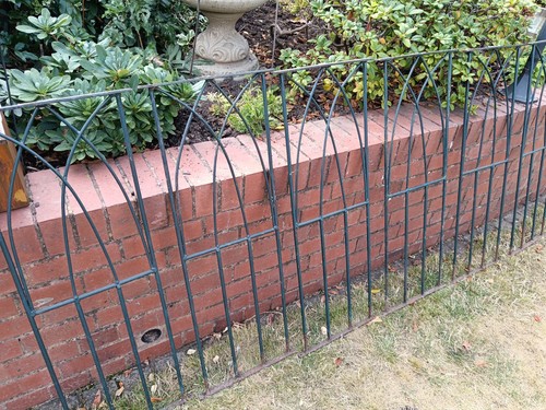 Gothic style metal deck - 6x,