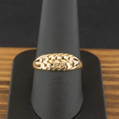 18ct yellow gold row - (so4),