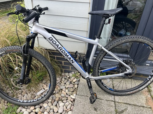 Boardman mht hardtail - 8.8,