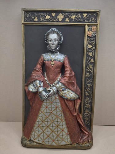 Marcus replicas elizabeth - elizabeth, i