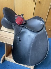 Thorowgood Saddle 17.5” Medium Synthetic Black