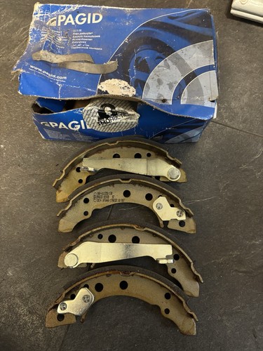 Brake shoes rear audi 100 - shoes,