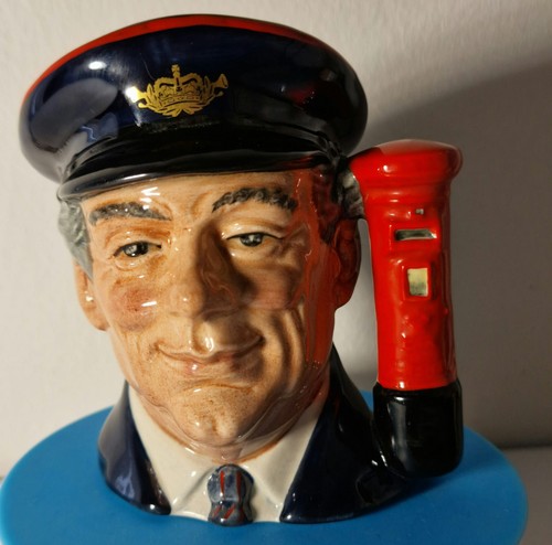 Royal doulton small character - doulton,