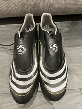 Adidas F30 football boots size