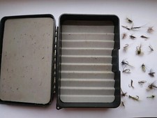 Fly Fishing Box And 21 Flies Pre-owned Used 21 Flies Are Handmade