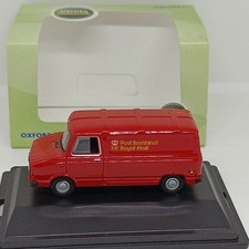 Oxford Diecast Sherpa Van