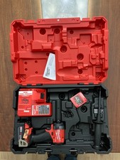 Milwaukee 3697-22 M18 FUEL 18V 2-Tool Combo Kit Missing Hammer drill & Battery
