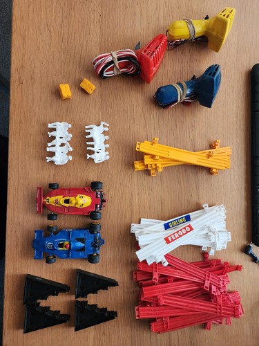 Scalextric barriers - scalextric,,