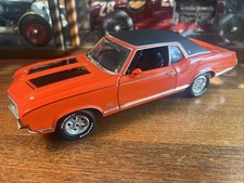 ERTL Racing Champions 1/18