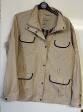 Jack Murphy Women’s Beige