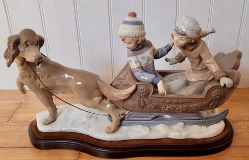 Vintage retired lladro sleigh - vintage,