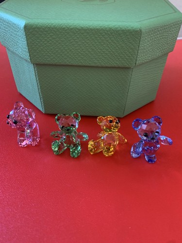 Swarovski crystal kris bear - kris,