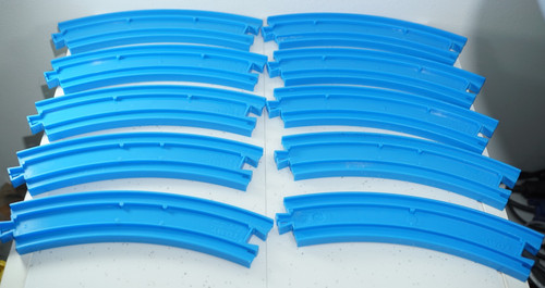 Tomy trackmaster thomas blue - thomas,