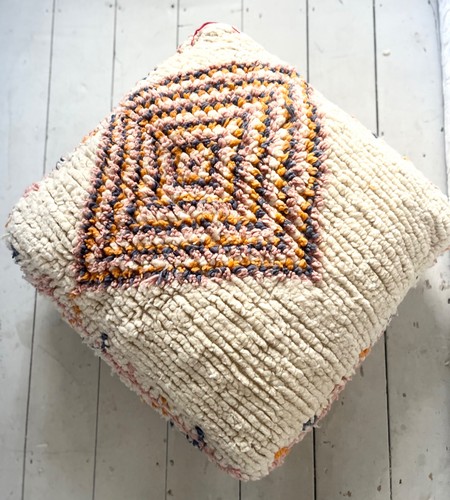Vintage moroccan floor pouf - floor,