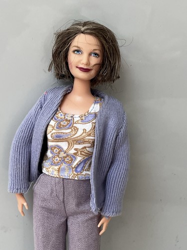 Barbie midge family - midge, grandma