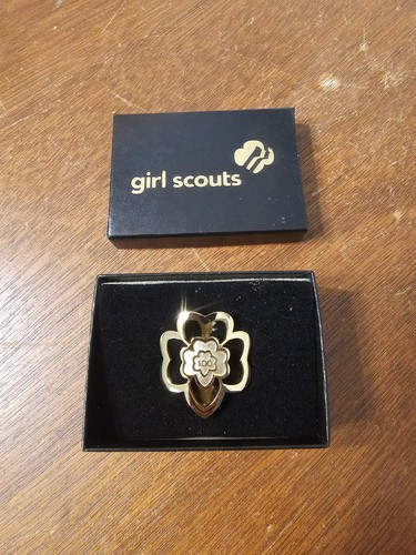 Girl scouts trefoil - girl,