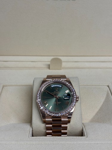 Rolex day date olive - day,