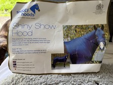 Snuggy hoods Show hood With