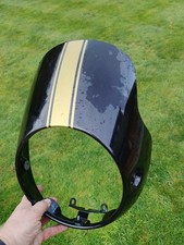 FACTORY TRIUMPH THRUXTON 900 -