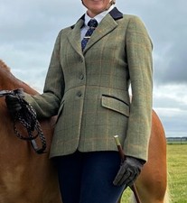 Shires Aubrion Olive Green